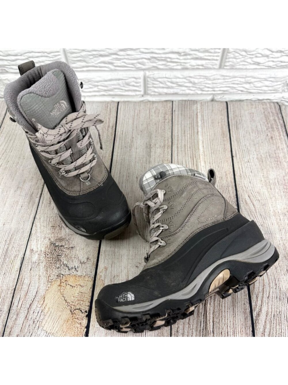 The North Face Chilkat II Insulated Winter Boot Dark Gull Grey Primaloft Size 6
